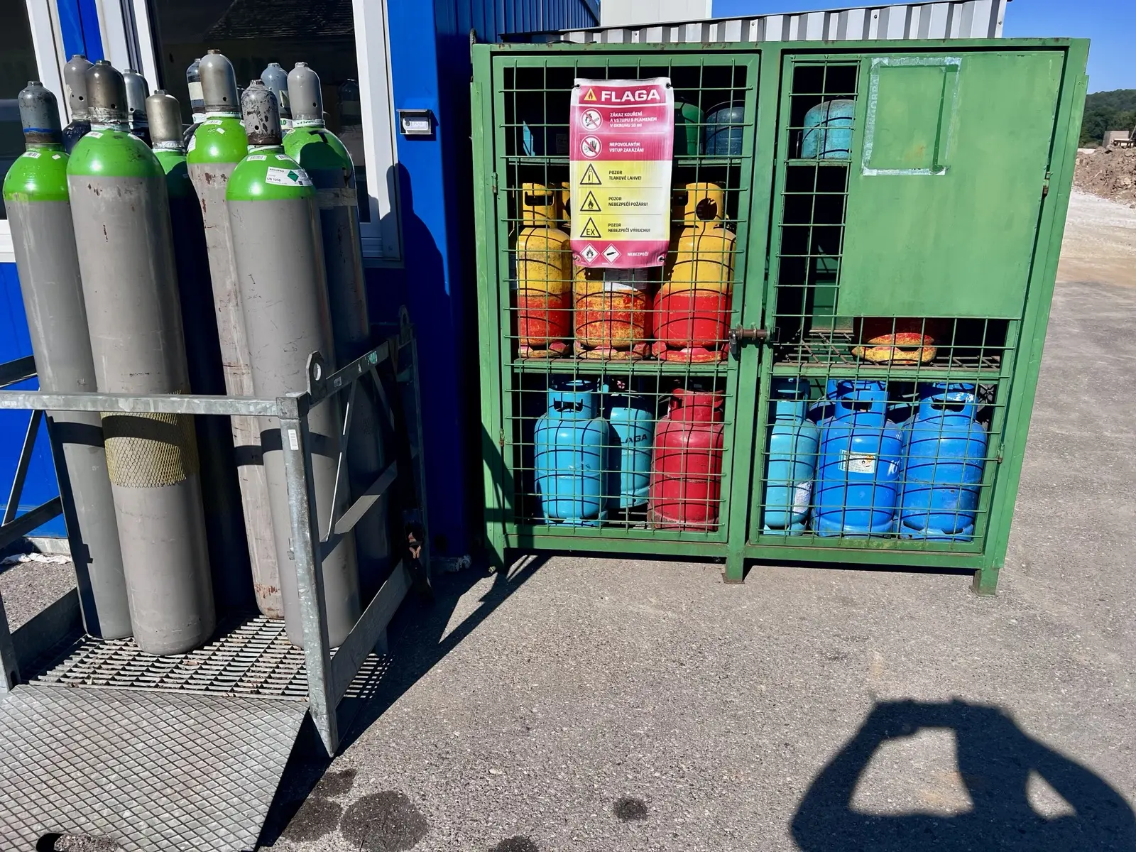 Acetylenové lahve a technické plyny